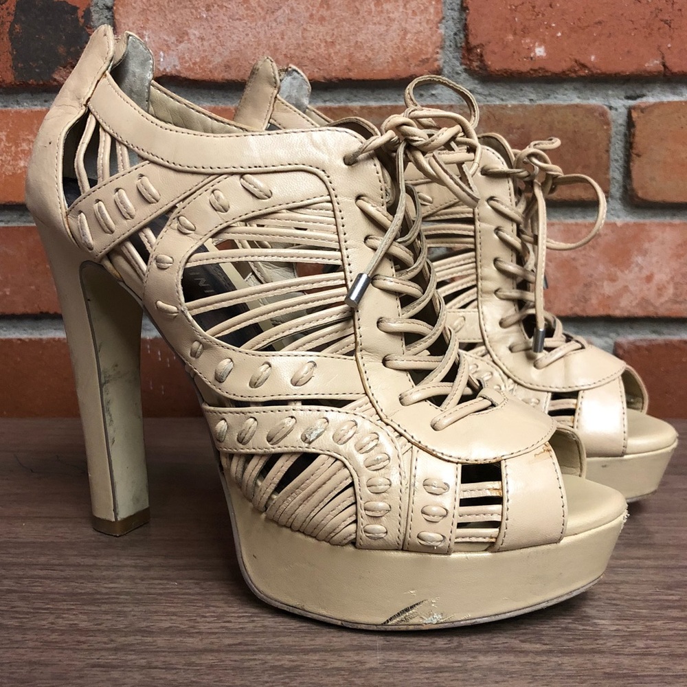 Gianni Bini Nude Platform Heels
